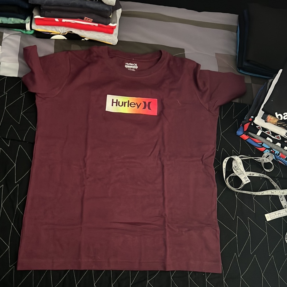 Hurley Boys Youth tee - Picture 2 of 10